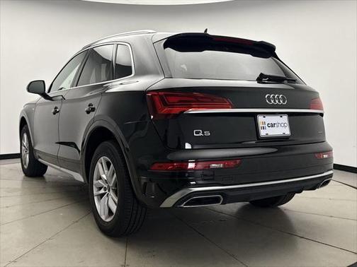 2024 Audi Q5 45 S line Premium