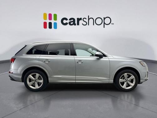 2024 Audi Q7 45 Premium Plus