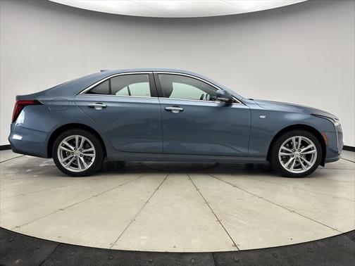 2024 Cadillac CT4 Luxury