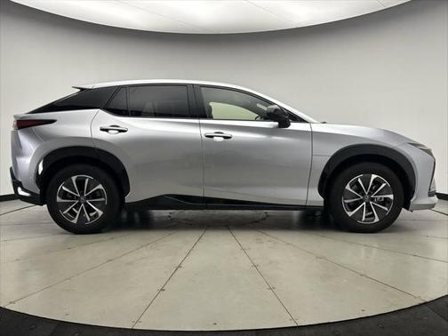 2023 Lexus RZ 450e Premium