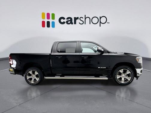 Diamond Black Crystal Pearlcoat 2023 RAM 1500 Laramie