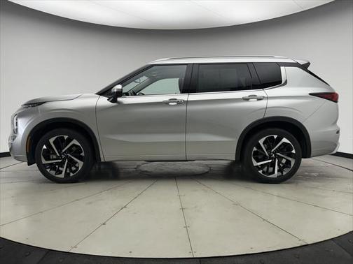 2022 Mitsubishi Outlander SEL Special Edition S-AWC