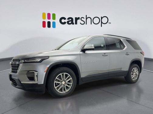 Sterling Gray Metallic 2023 Chevrolet Traverse LT Cloth