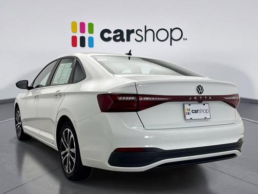 Pure White 2025 Volkswagen Jetta 1.5T Sport