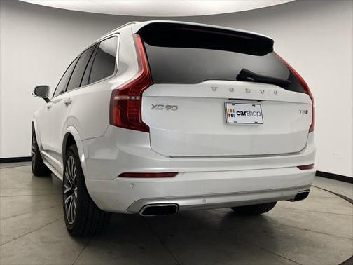 2020 Volvo XC90 T5 Momentum