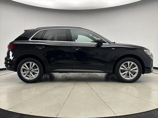 2022 Audi Q3 45 S line Premium Plus