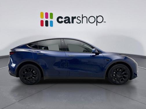 2022 Tesla Model Y Long Range Dual Motor All-Wheel Drive