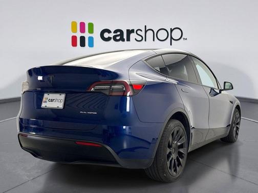 2022 Tesla Model Y Long Range Dual Motor All-Wheel Drive
