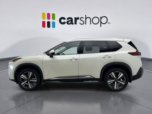 Pearl White Tricoat 2023 Nissan Rogue SL