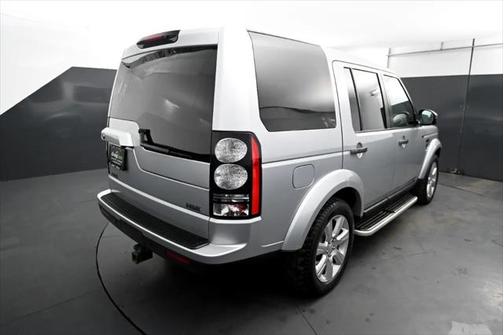 2016 Land Rover LR4 Base