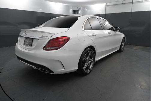 2017 Mercedes-Benz C-Class C 300 4MATIC Luxury