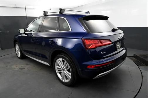 2018 Audi Q5 2.0T Premium Plus