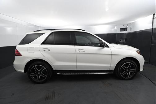 2016 Mercedes-Benz GLE-Class GLE 400 4MATIC