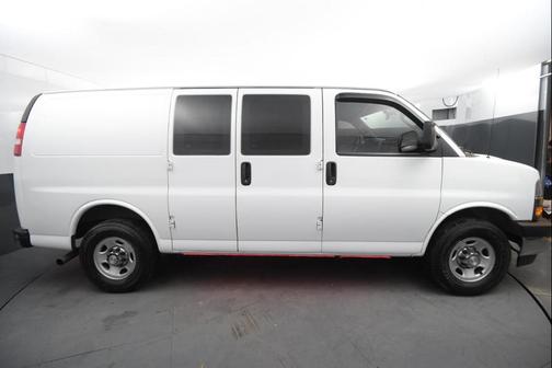 2020 Chevrolet Express 2500 RWD 2500 Regular Wheelbase WT