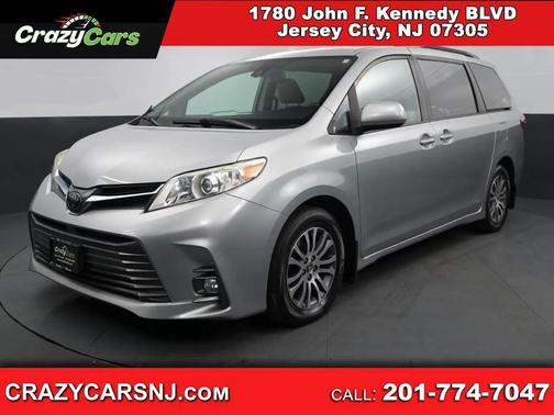 2020 Toyota Sienna Limited Premium