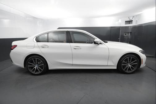 2019 BMW 330 xDrive