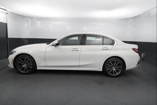 2019 BMW 330 xDrive