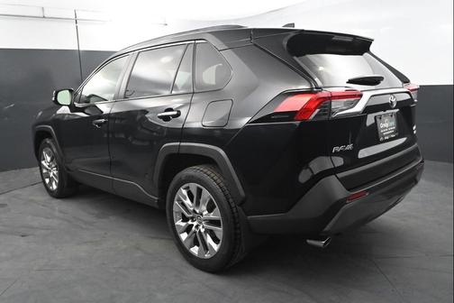 2020 Toyota RAV4 Limited
