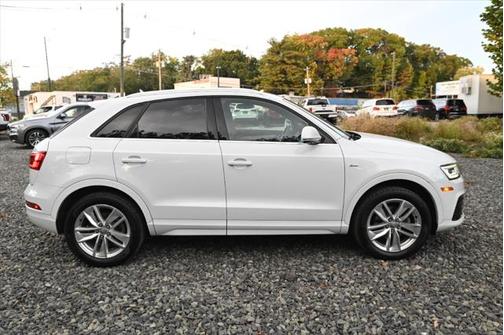2018 Audi Q3 2.0T Premium Plus