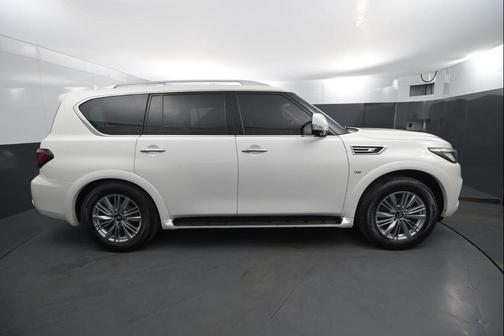 2018 INFINITI QX80 Base