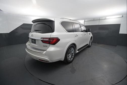 2018 INFINITI QX80 Base