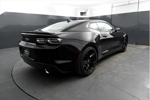 2019 Chevrolet Camaro 1LT