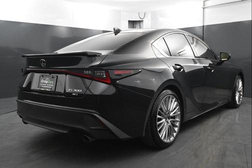 2022 Lexus IS 300 Base