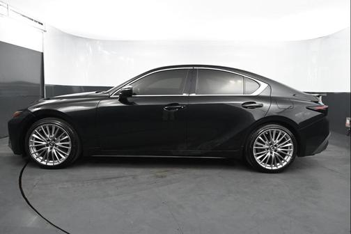 2022 Lexus IS 300 Base