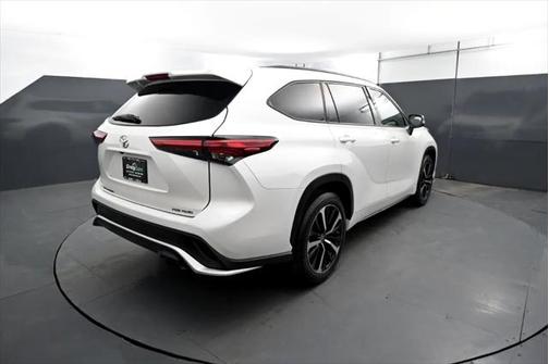 2021 Toyota Highlander XSE