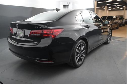 2017 Acura TLX V6 w/Advance Package