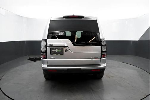 2016 Land Rover LR4 Base