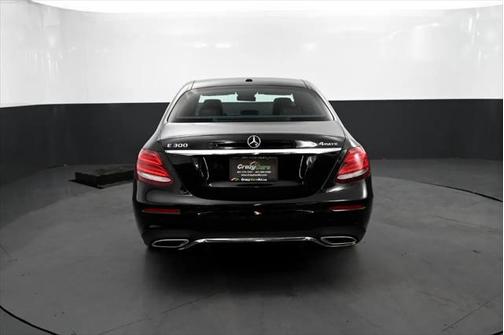 2017 Mercedes-Benz E-Class 4MATIC