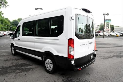 2022 Ford Transit-350 XLT