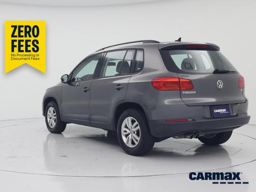 Gray 2017 Volkswagen Tiguan S