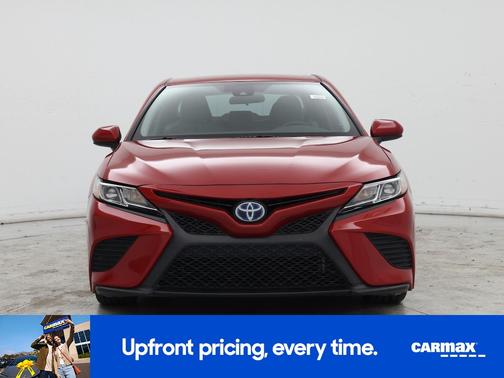 2019 Toyota Camry Hybrid SE