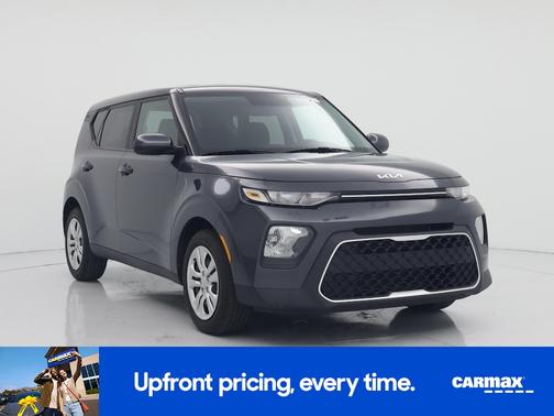 Gray 2022 Kia Soul LX