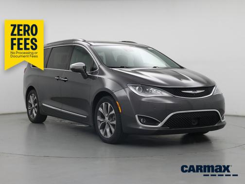 Gray 2018 Chrysler Pacifica Limited