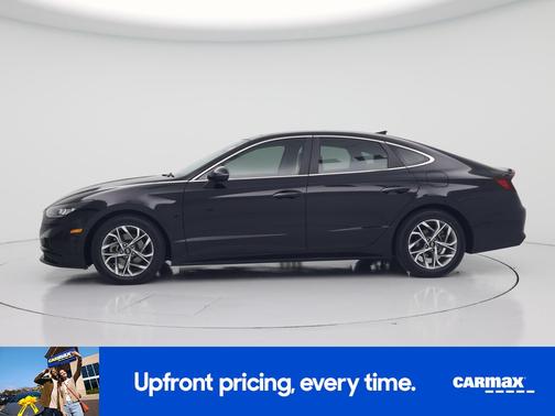 Black 2023 Hyundai SONATA SEL