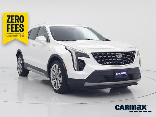 White 2021 Cadillac XT4 Premium Luxury