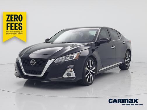 Black 2019 Nissan Altima Platinum