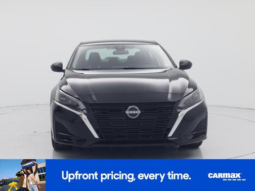 Black 2025 Nissan Altima SV
