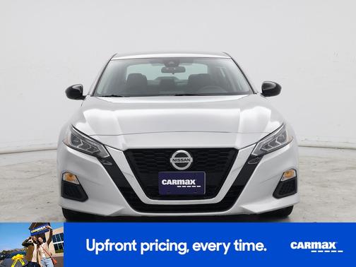 2022 Nissan Altima SR