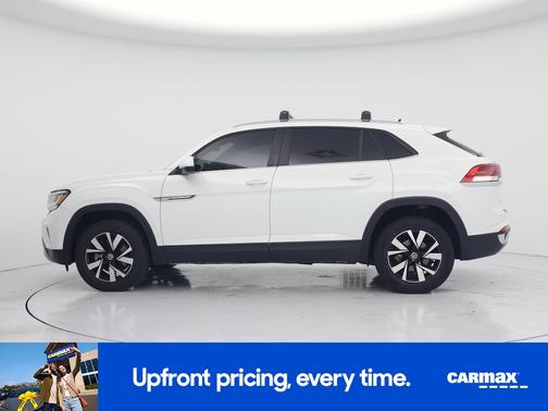 White 2022 Volkswagen Atlas Cross Sport SE