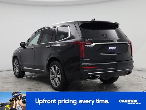 2025 Cadillac XT6 Premium Luxury