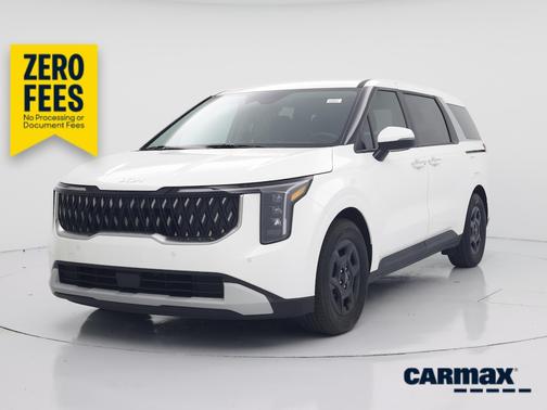 White 2025 Kia Carnival LXS