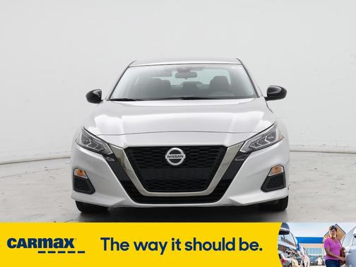 2020 Nissan Altima SR