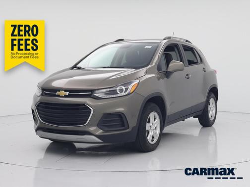 Gray 2022 Chevrolet Trax LT