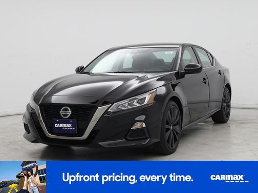 2022 Nissan Altima SR