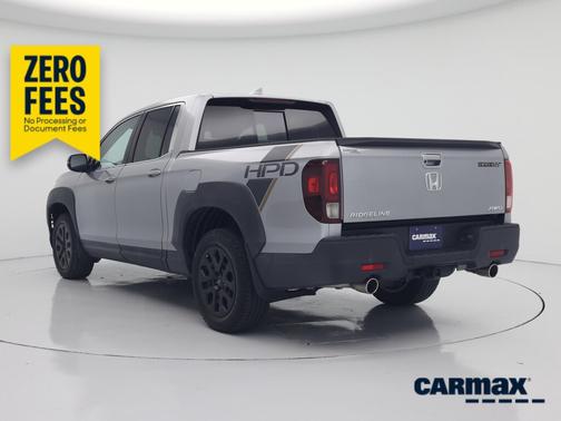 Silver 2023 Honda Ridgeline RTL