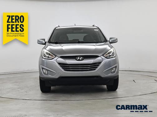 Gray 2015 Hyundai TUCSON SE